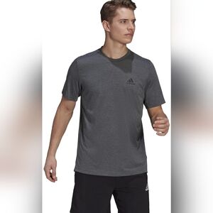 Adidas Men's Primegreen Aeroready Short Sleeve Tee, S, Grey,  EUC/ Like new